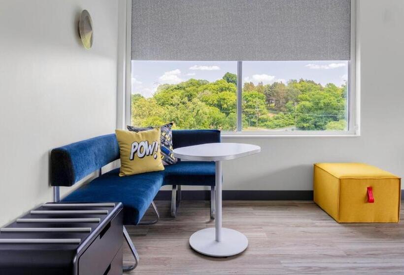 标准间, Aloft Nashville Airport