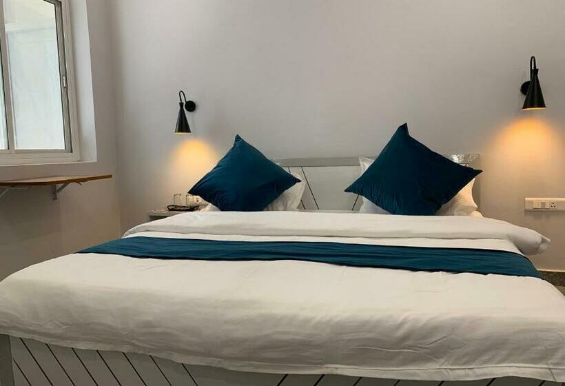 Номер Economy, Soul Haven On Main