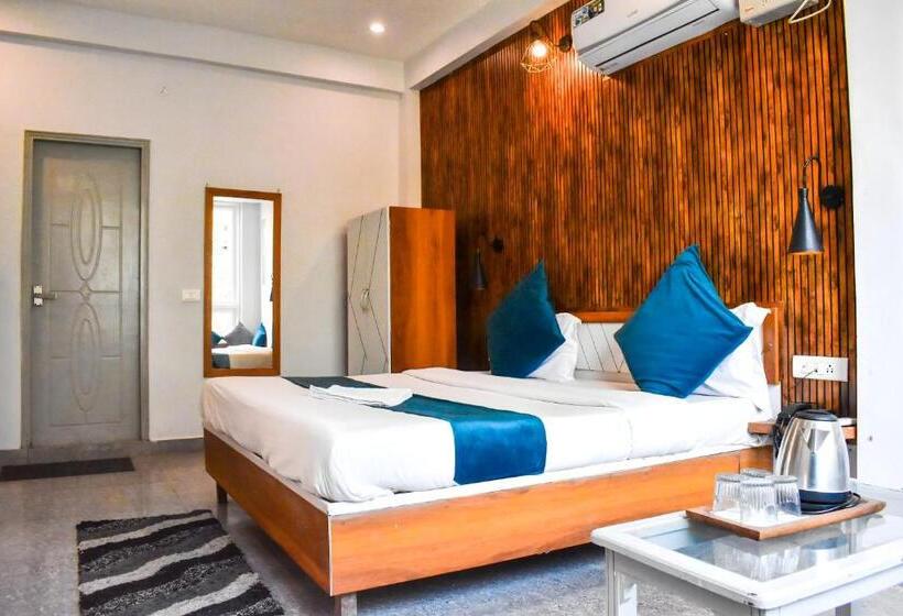 Четырехместный номер Премиум, Soul Haven On Main