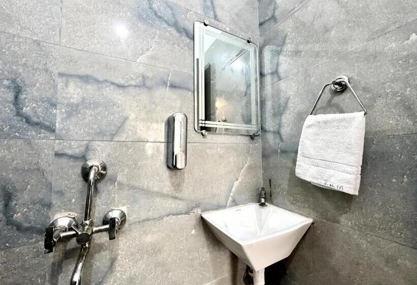 Номер Deluxe Кровать Кинг с Видом, Soul Haven On Main