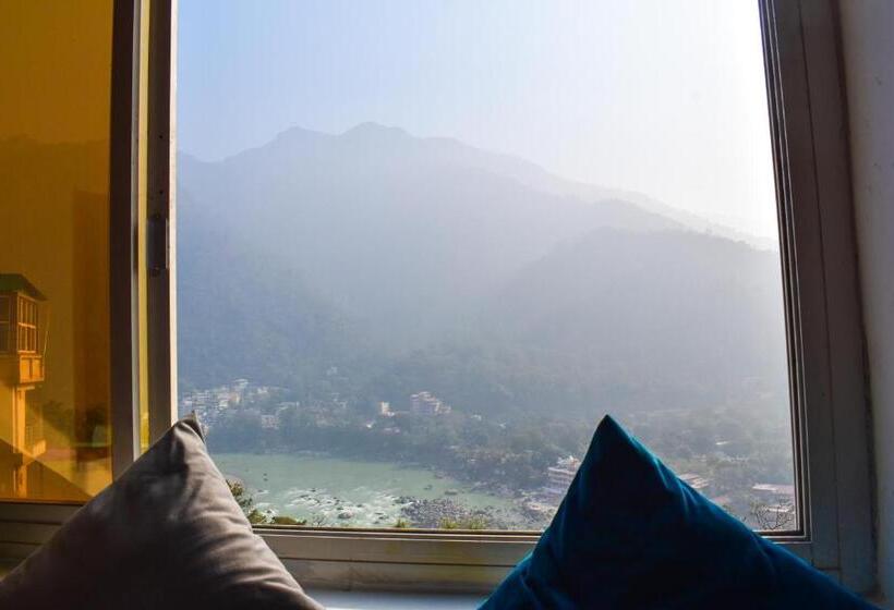 Номер Deluxe Кровать Кинг с Видом, Soul Haven On Main