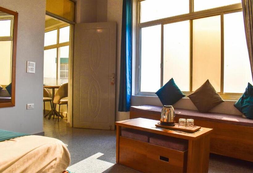 Номер Deluxe Кровать Кинг с Видом, Soul Haven On Main