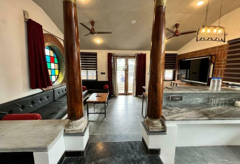 سوییت خانوادگی, Mermaid Farm House