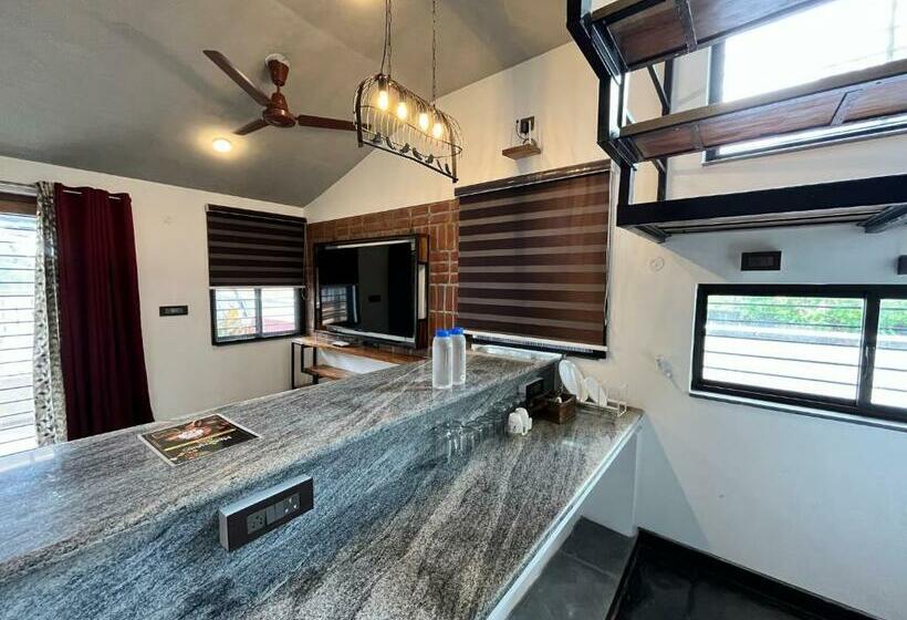 패밀리 스위트, Mermaid Farm House