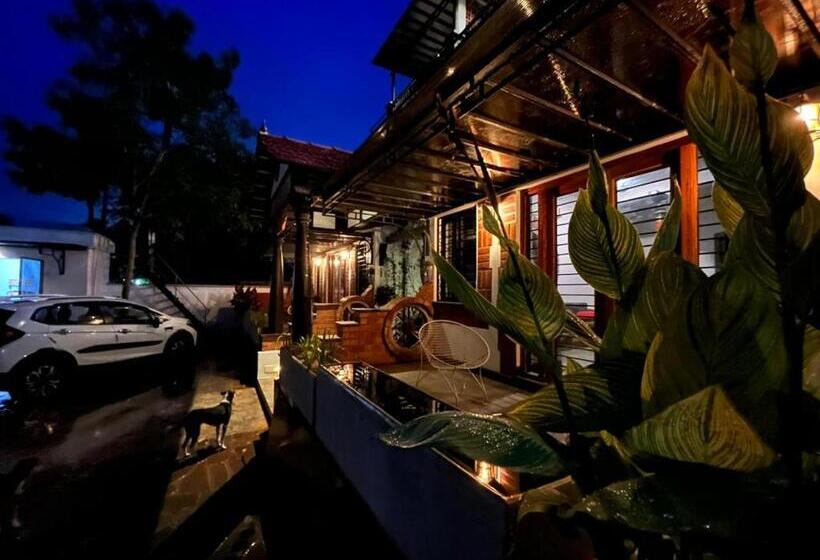 발코니 디럭스 룸, Mermaid Farm House