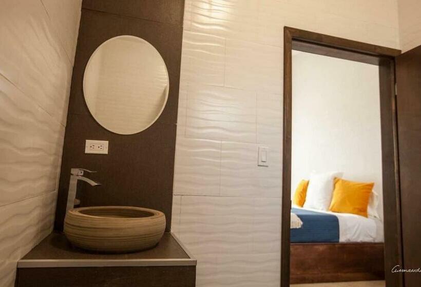 Апартаменты 2 Спальни, Huella B