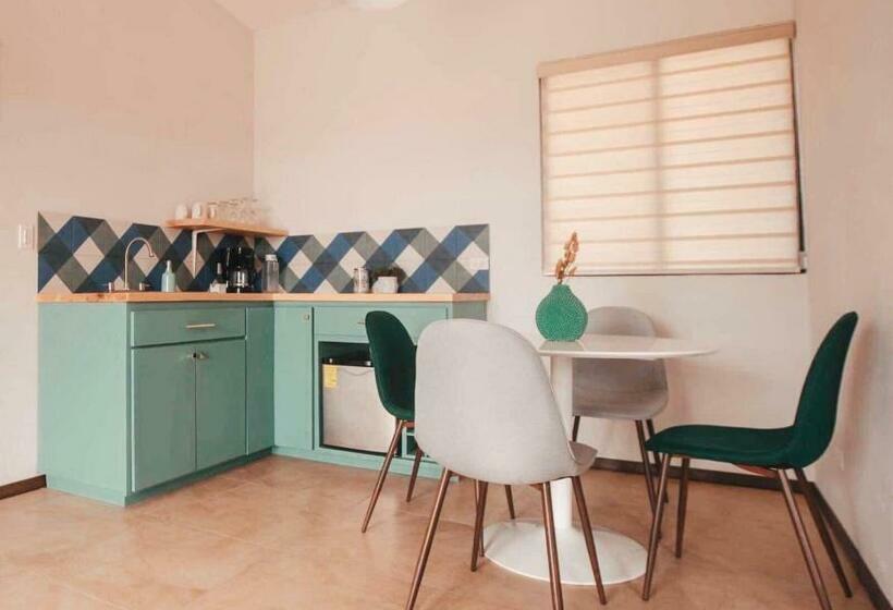 Апартаменты 2 Спальни, Huella B