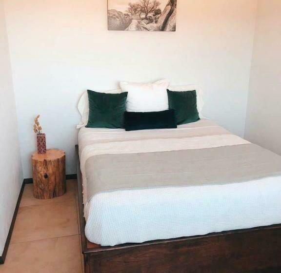 Апартаменты 2 Спальни, Huella B