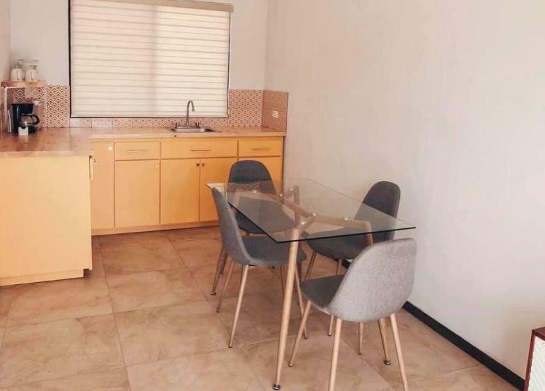 Апартаменты 1 Спальня, Huella B