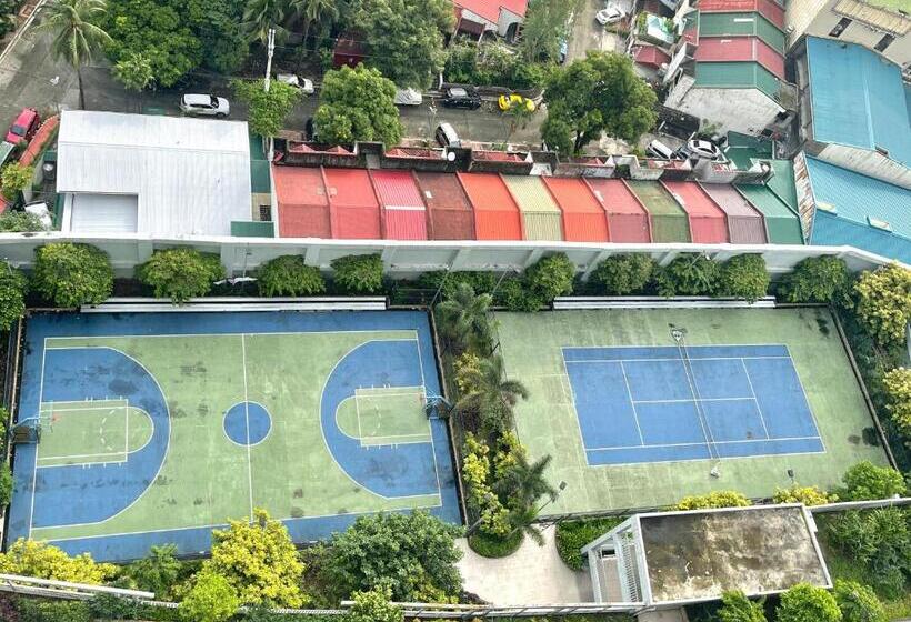 Апартаменты 2 Спальни, Cubao, Quezon City Condo Staycation