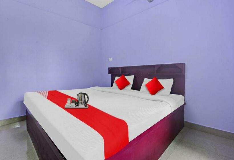 三人经典房间, Collection O Clement Holydays