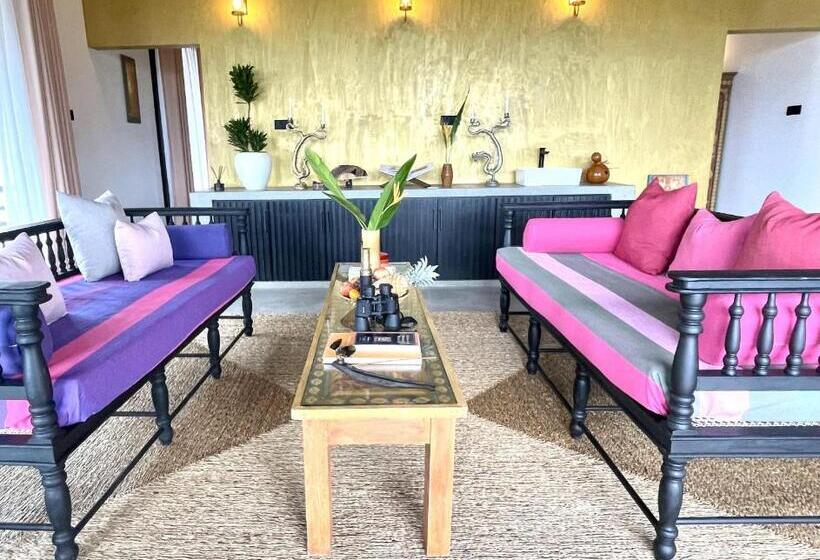 带1个卧室的顶楼公寓, D  Art Villa Retreat And Spa