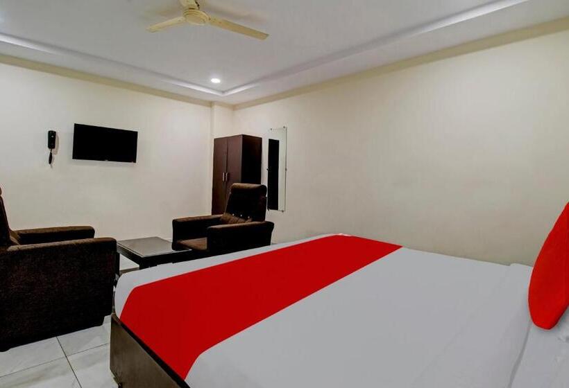디럭스 룸, Super Hotel O Cj Pride