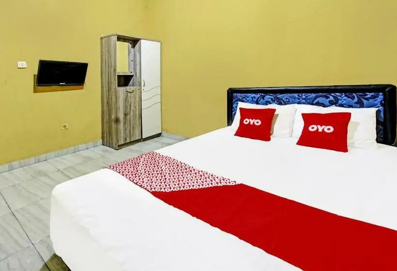 デラックスルーム, Oyo 91845 V_ar House Syariah