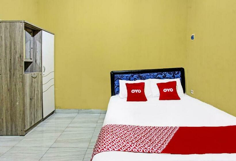 Номер Deluxe, Oyo 91845 V_ar House Syariah