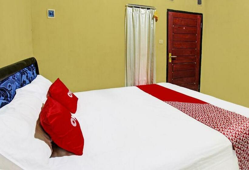 غرفة ديلوكس, Oyo 91845 V_ar House Syariah