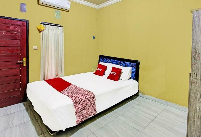 غرفة ديلوكس, Oyo 91845 V_ar House Syariah