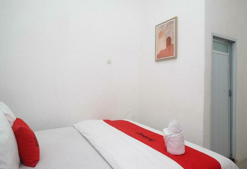 스탠다드 룸, Reddoorz Plus At Lovina Inn Tonrangeng River Side