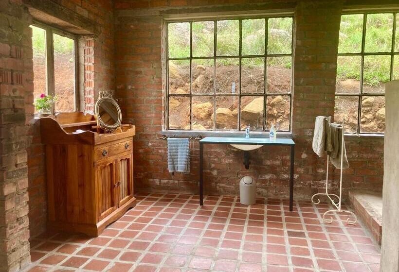 스탠다드 룸 산 전망, Rose Mountain Cottage