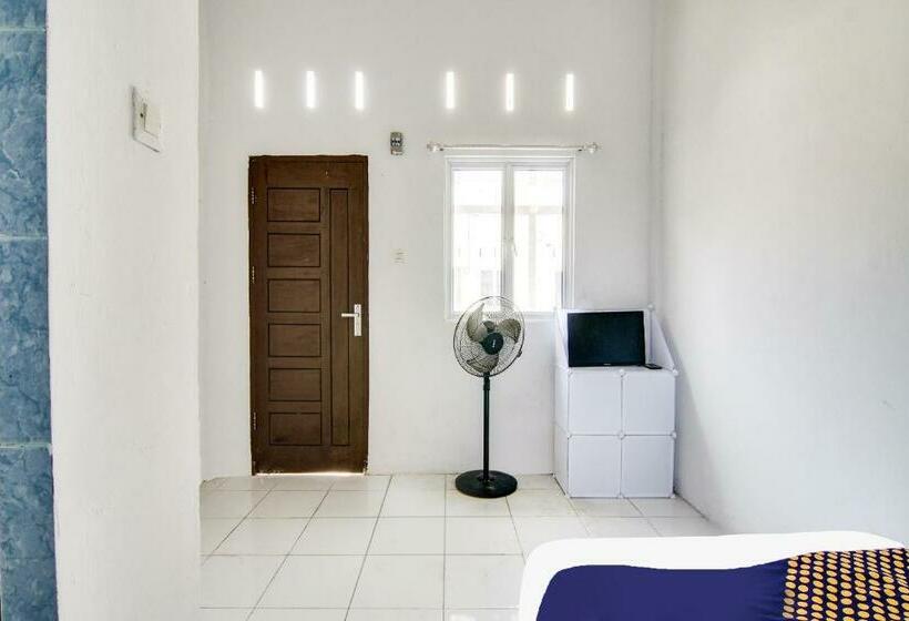 エコノミールーム, Spot On 91858 Raja Homestay Syariah