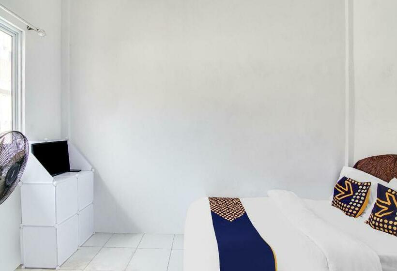 エコノミールーム, Spot On 91858 Raja Homestay Syariah