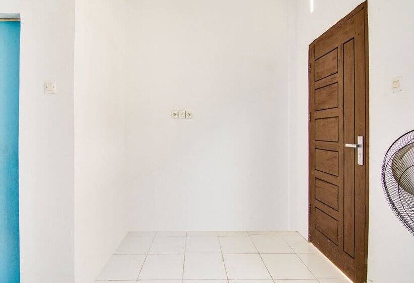 Номер Economy, Spot On 91858 Raja Homestay Syariah