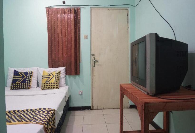 Номер Economy, Spot On 91860 Amazon Homestay Syariah 2