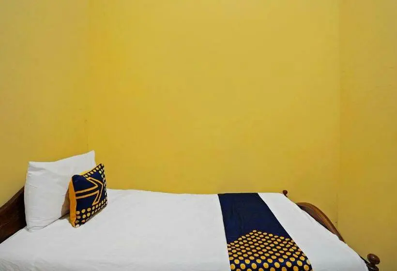 Superior Yhden Hengen Huone, Spot On 91869 Insan Mulia Kost Syariah
