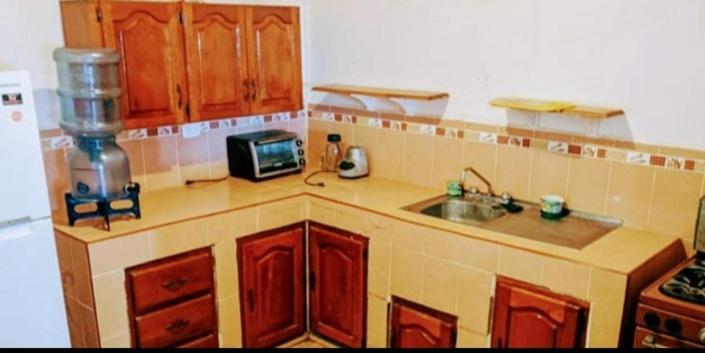 スタンダードシングルルーム, Popoyo Surfcamp