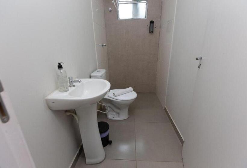 Suite with lake view, Pousada Wafeh Pampulha Suítes