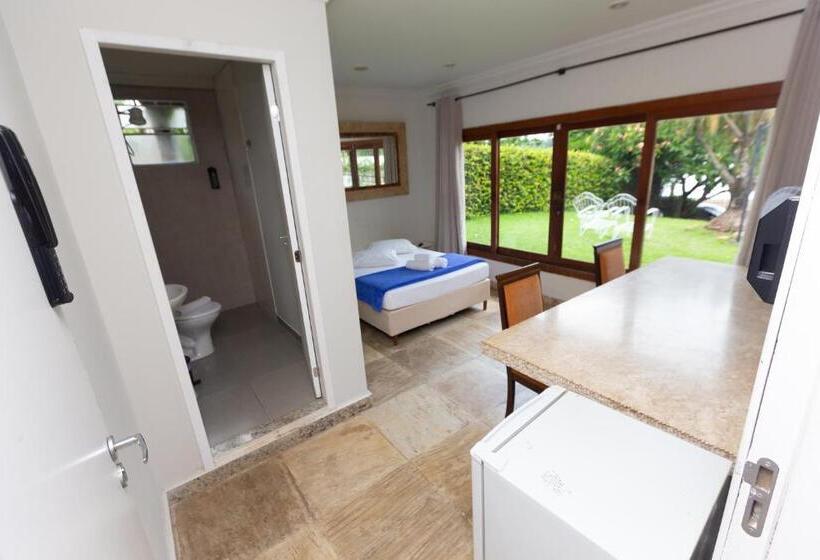 Suite with lake view, Pousada Wafeh Pampulha Suítes