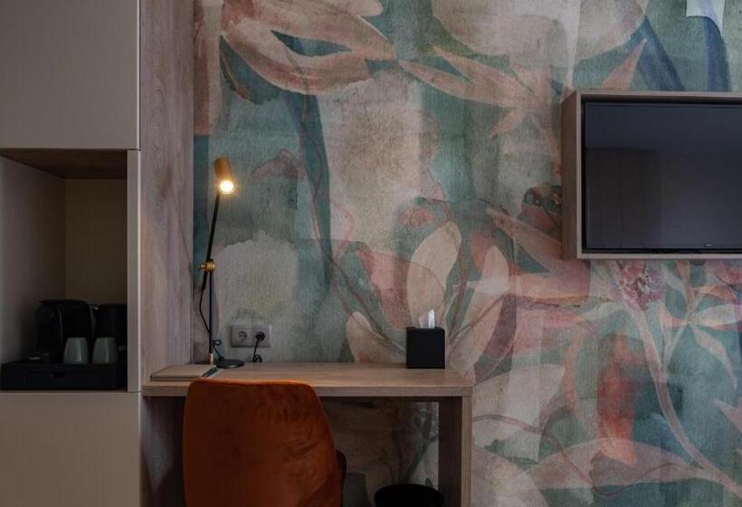 اتاق استاندارد با تخت بزرگ, Harbor Hotel & Casino Curacao