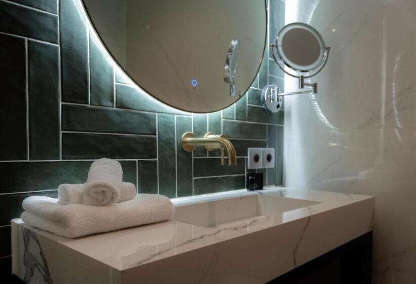 اتاق استاندارد با تخت بزرگ, Harbor Hotel & Casino Curacao