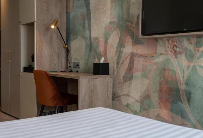 اتاق استاندارد با تخت بزرگ, Harbor Hotel & Casino Curacao