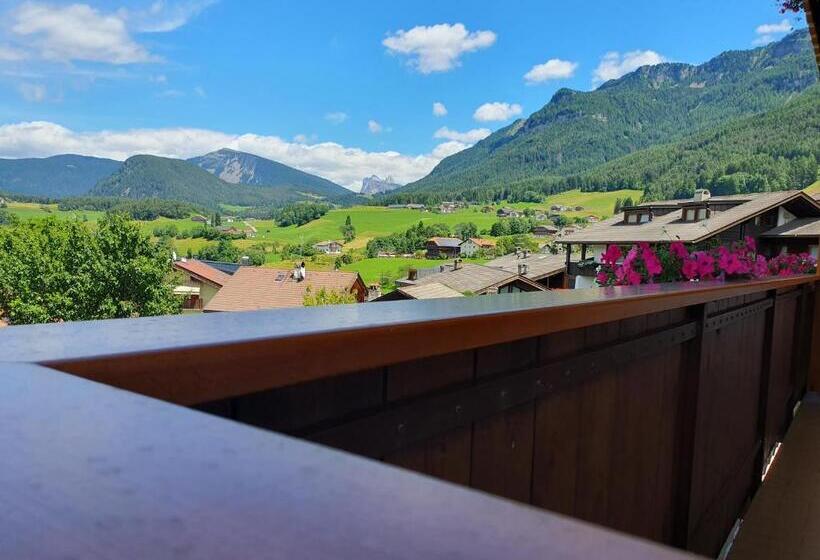 バルコニー付きスタンダードルーム, Garni Lantschner