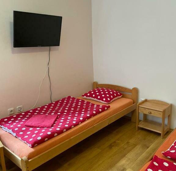 스탠다드 트리플 룸, Penzion Horal