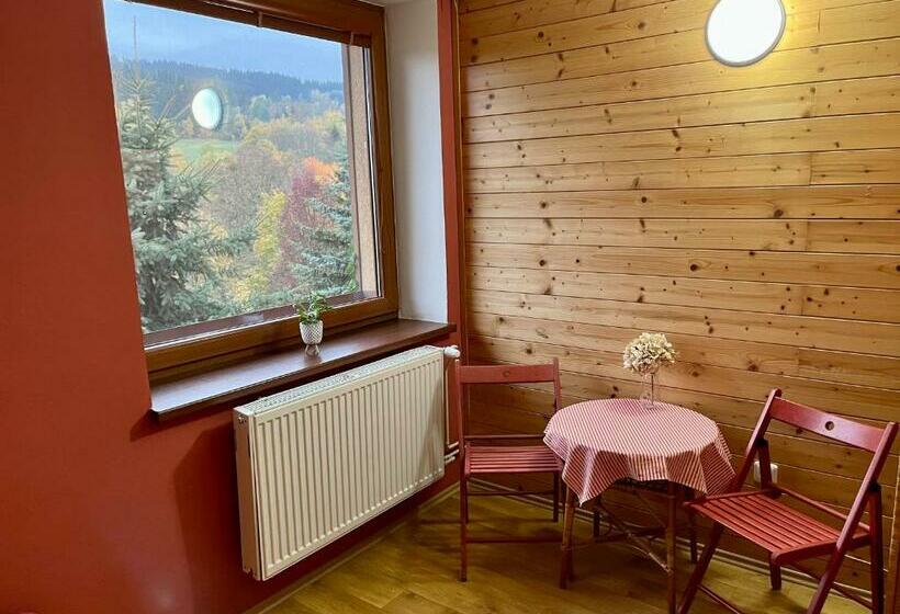 4인용 스탠다드 룸, Penzion Horal