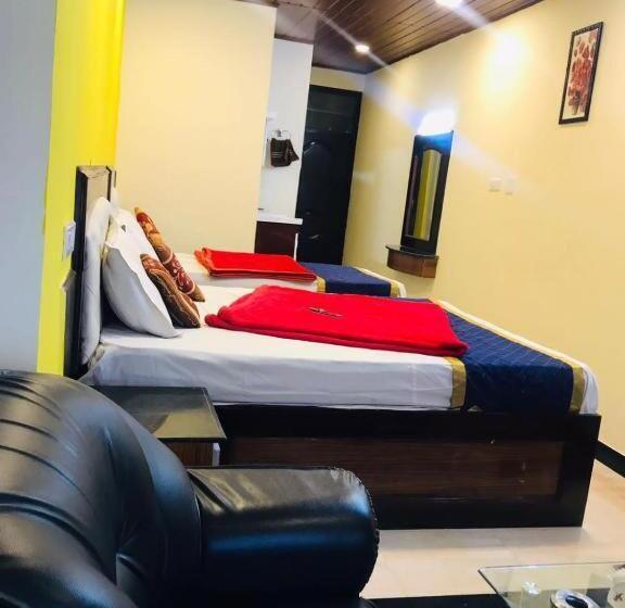 Pokój Superior Trzyosobowy, Mystique Inn Ooty