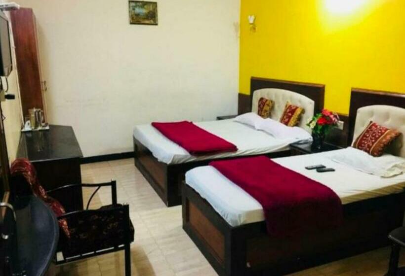 Economy Triple Room, Mystique Inn Ooty