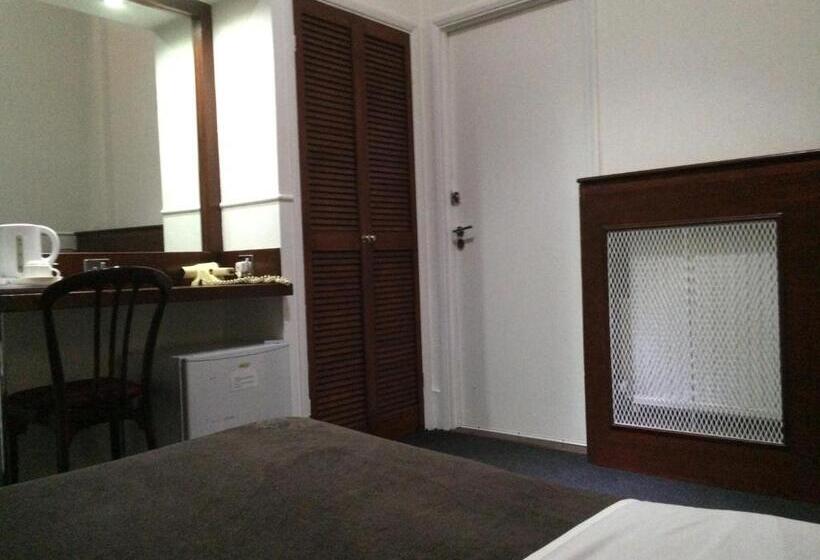 اتاق استاندارد, London Continental