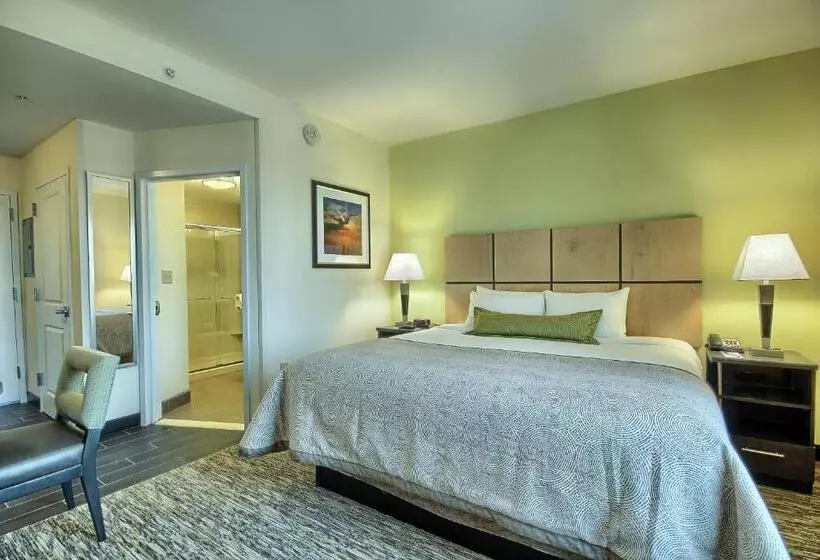 キングサイドベッドのスタンダードワンルーム, Candlewood Suites Columbus   Grove City, An Ihg