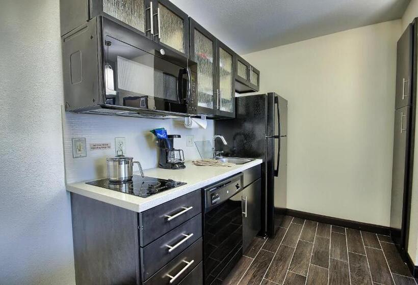 غرفة قياسية لذوى الاحتياجات الخاصة, Candlewood Suites Columbus   Grove City, An Ihg