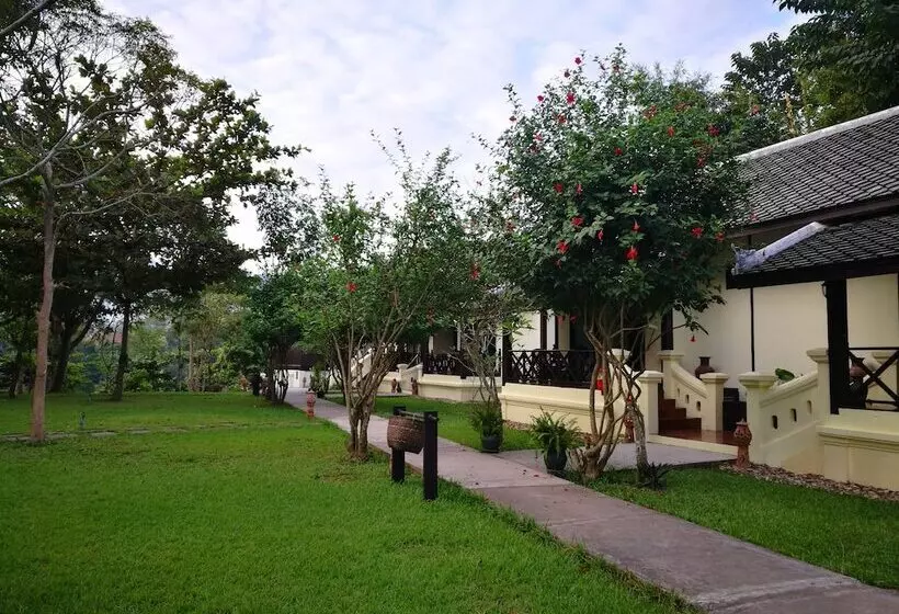 سوییت با چشمانداز باغ, Luangprabang Chanon