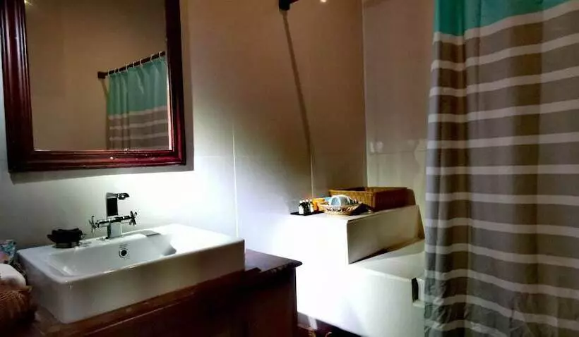 سوئیت با چشمانداز رودخانه, Luangprabang Chanon