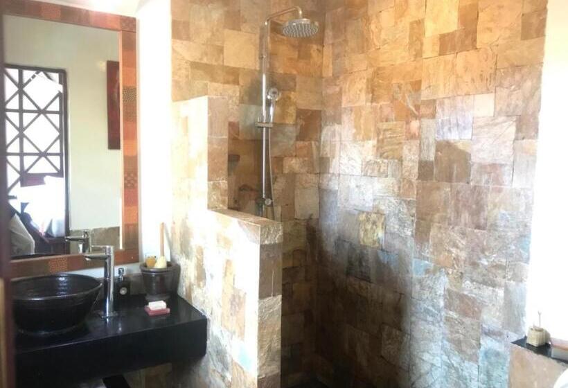 اتاق لوکس, Viewpoint Ecolodge