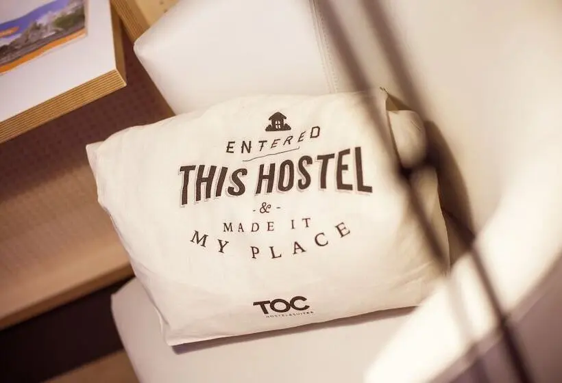 تختخواب در اتاق مشترک, Toc Hostel Madrid