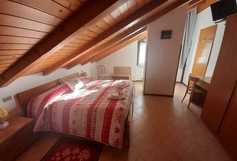 חדר סטנדרט לשלושה, B&b Piazzi Di Katia