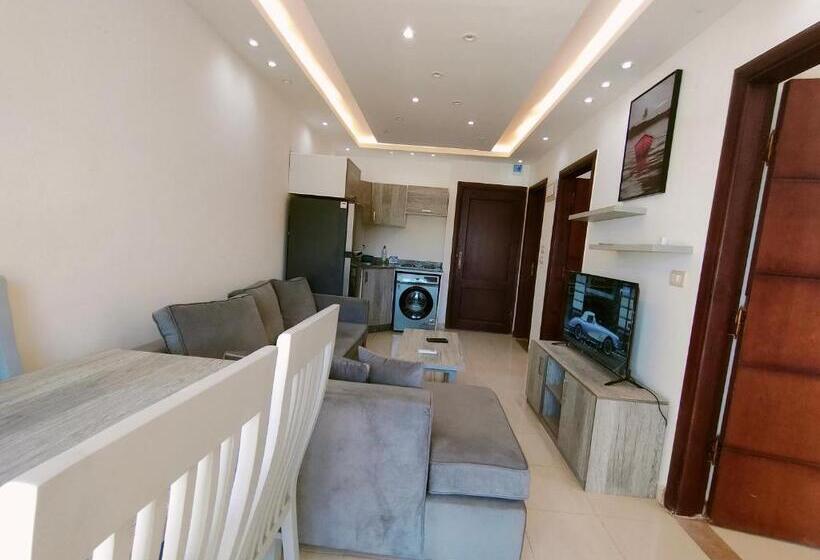 شقة غرفة واحدة مطلة على حمام السباحة, Heaven Hills Golf Porto Marina