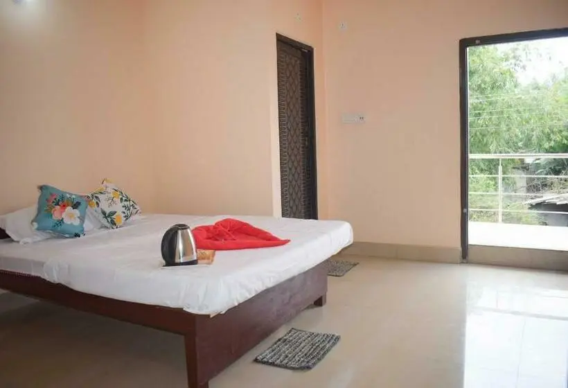 اتاق استاندارد, Spot On Maddy S Guest House