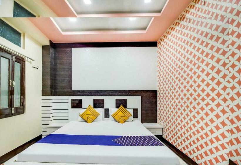 اتاق کلاسیک سه تخته, Spot On 93275 Menaria Guest House